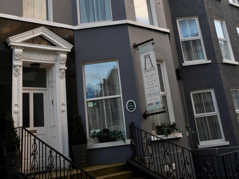 Portrush Townhouse Hostel Exterior foto